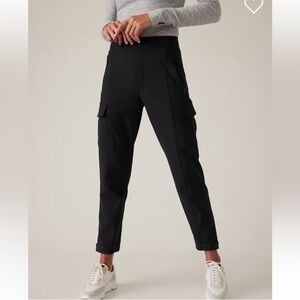 Athleta Endless High Rise  Black Cargo   Pants Size 16